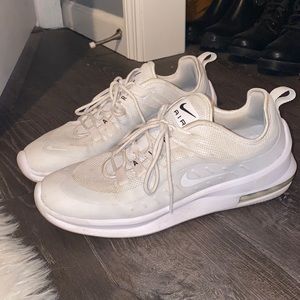 White Nike Womens size 9.5 Air Max